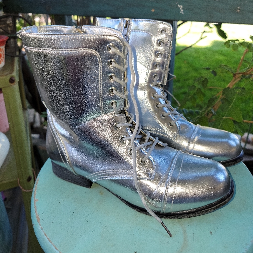 The coolest combat boots!! Silver with a super soft interior!